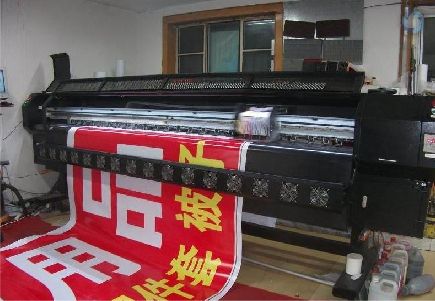 苏州喷绘广告分辨率是多少？